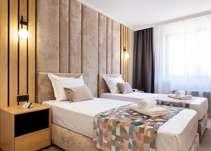 Amar Design By Hmg 3*