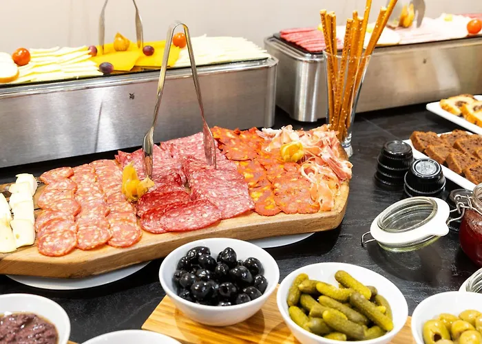 Amar Design By Hmg 3* Sófia