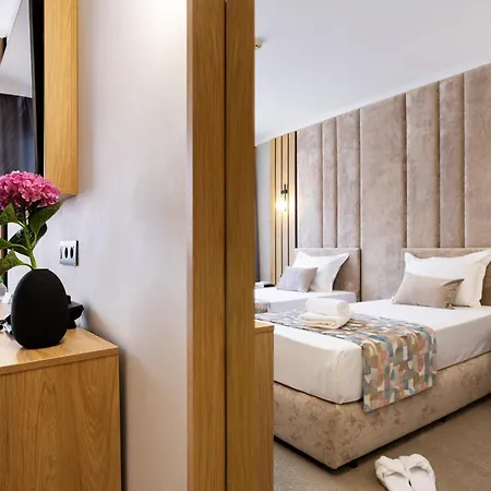 Hotel Amar Design By Hmg