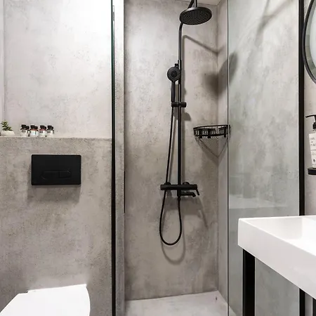 Amar Design By Hmg Sofia