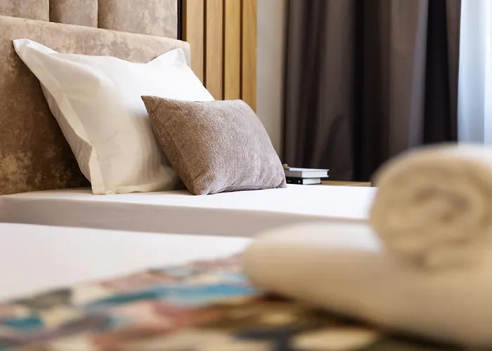 Amar Design By Hmg 3*